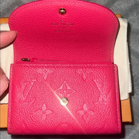 Louis Vuitton Rosalie Empreinte leather Coin Purse in Grenade - Picture 3 of 11